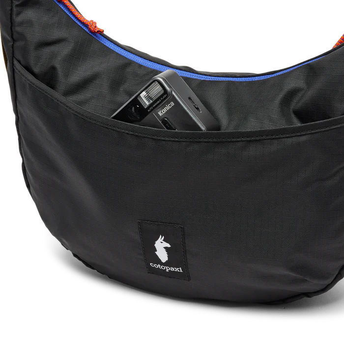 Trozo 8L Shoulder Bag | Black