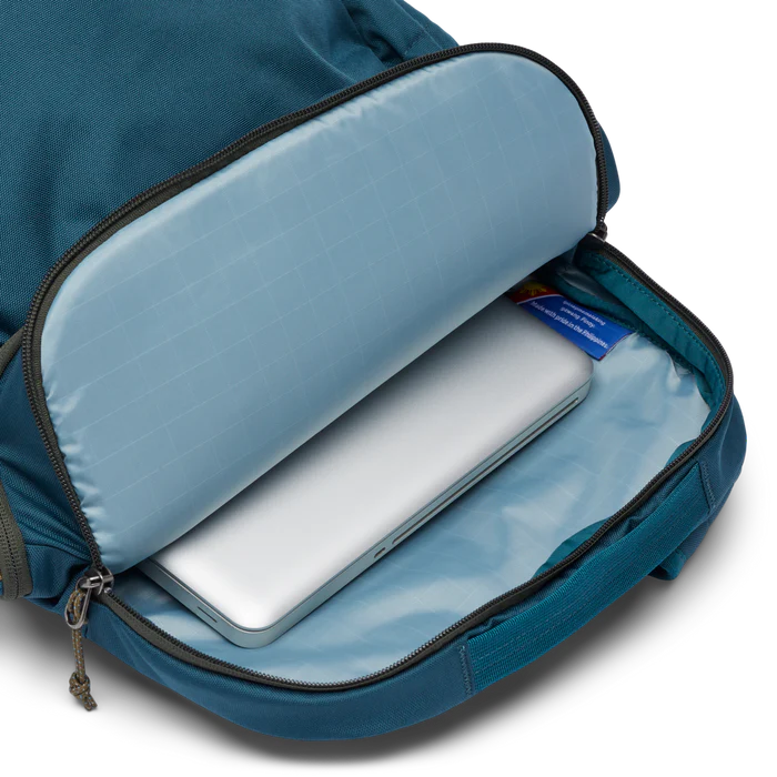 Chiquillo 30L Daypack - Cada Día | Abyss