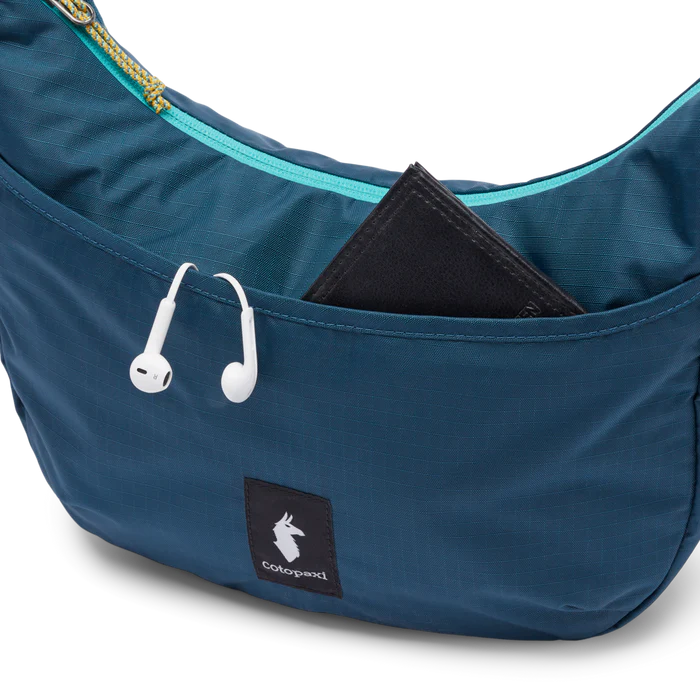 Trozo 8L Shoulder Bag | Abyss