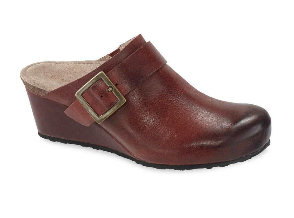 Aetrex Womens Amelia Cork Wedge in Merlot