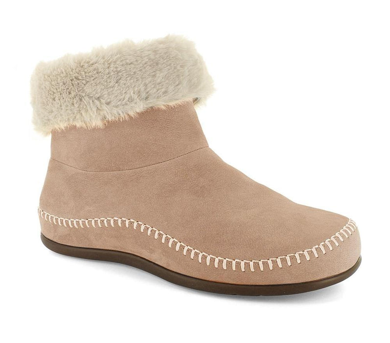 Strive Footwear Womens Aspen Slipper in Mocha