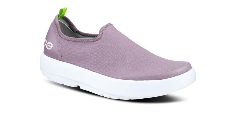 Women's Oomg Eezee Low Shoes