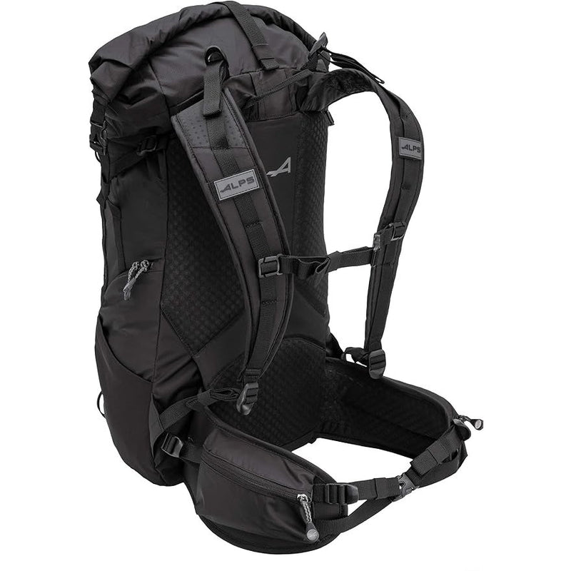 Tour 40 Liter Day Pack