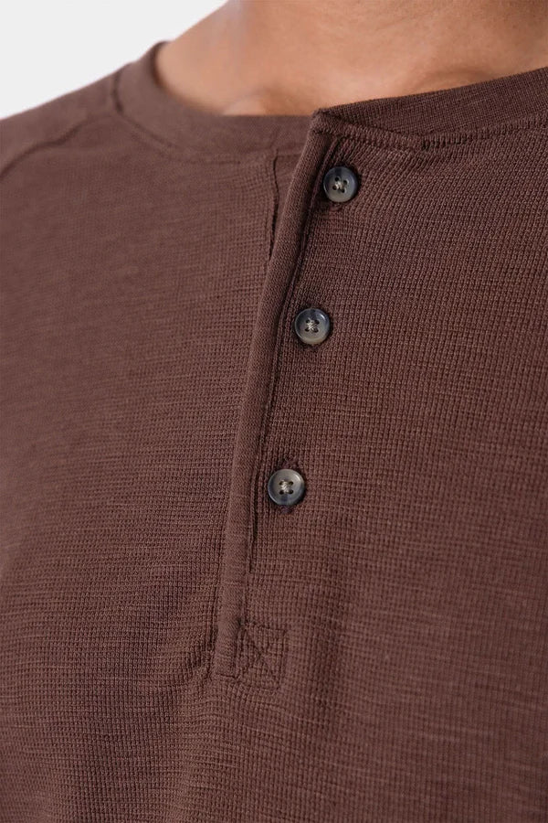 Women's Honed Long Sleeve Thermal Henley | Kodiak Brown
