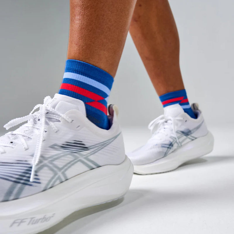 Elite Light Cushion Quarter Sock | Blue Track