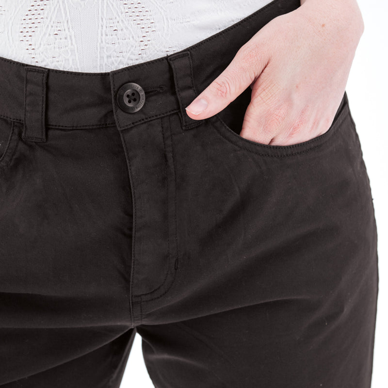 Women's Halifax Stretch Chino Crop Pant | Black Bean