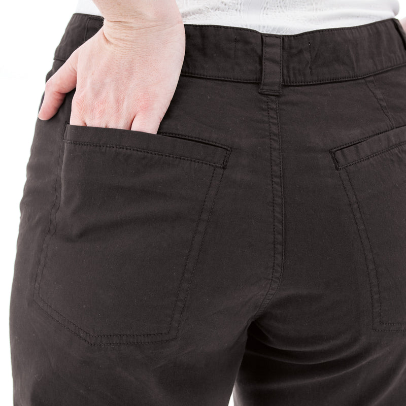 Women's Halifax Stretch Chino Crop Pant | Black Bean