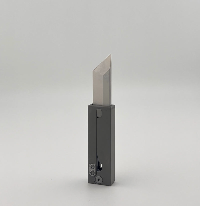Parachute Mini Titanium Gravity Knife