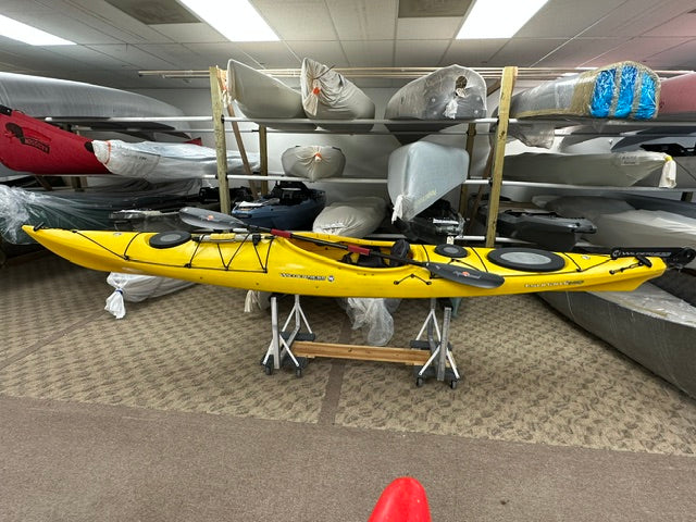 Tsunami 140 with Rudder (Buy Back) that include Aqua Bound Carbon Paddles