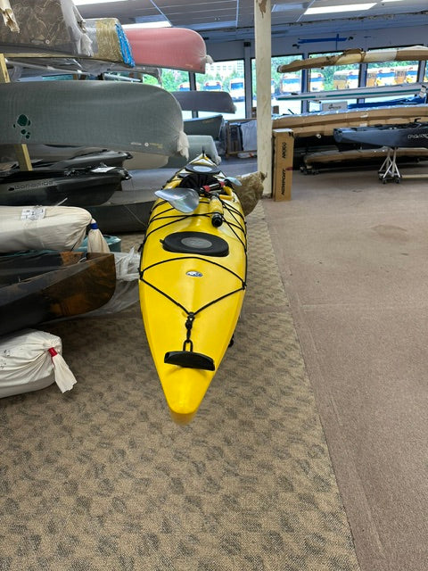 Tsunami 140 with Rudder (Buy Back) that include Aqua Bound Carbon Paddles