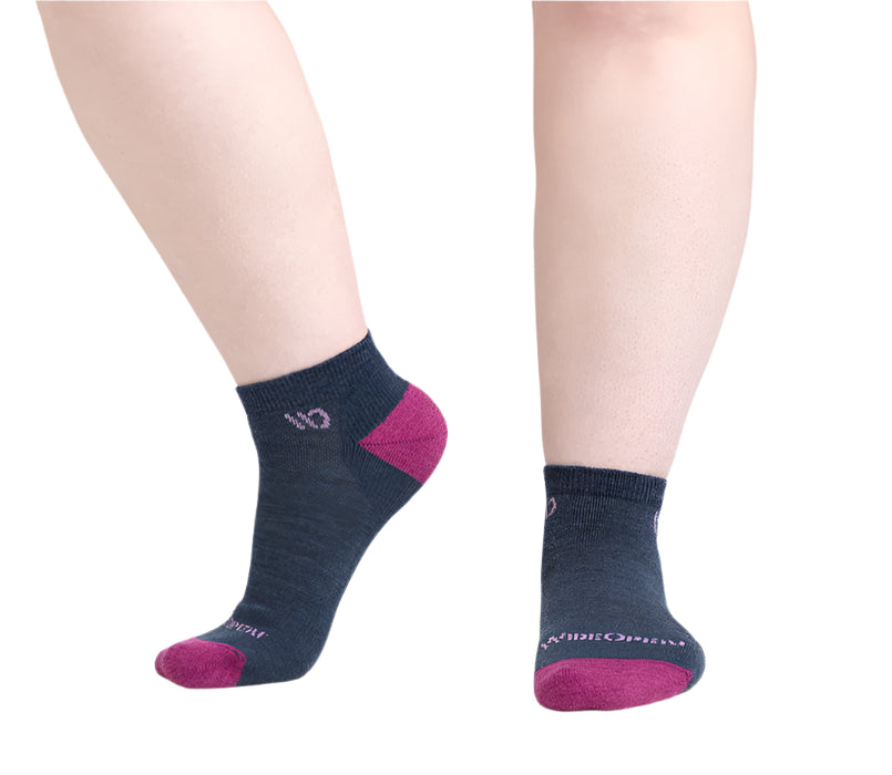 Women’s Solid Cushioned No Show Socks