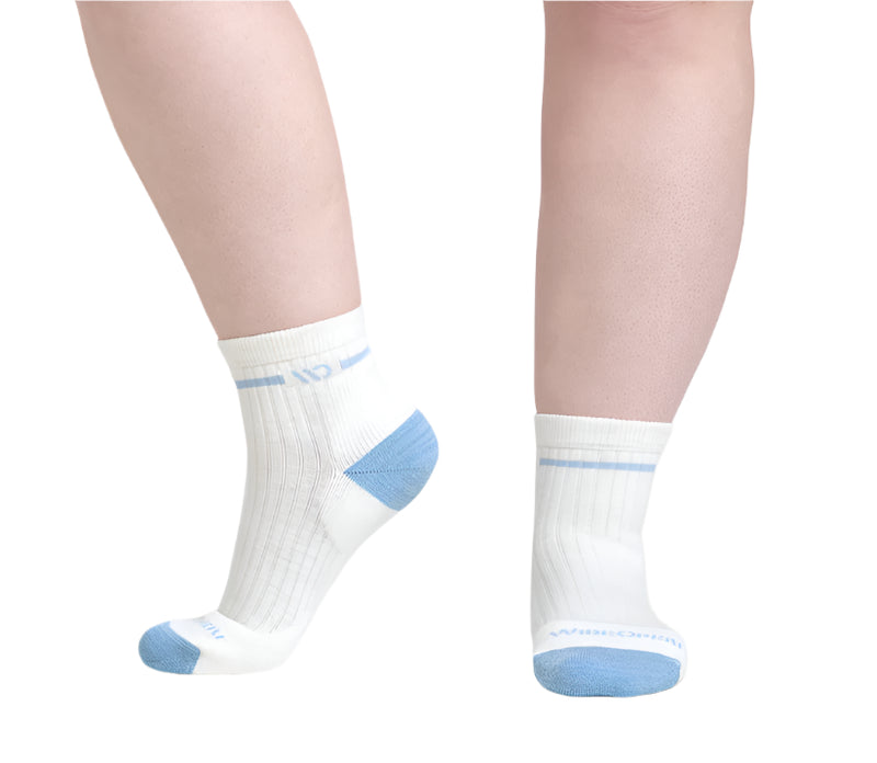Women’s Single Stripe Wide Cushioned Quarter Socks