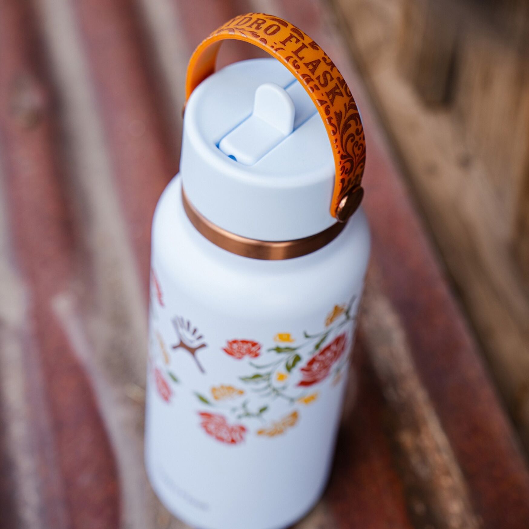 32 oz Wide Mouth Bottle with Flex Straw Cap | Western Light Blue