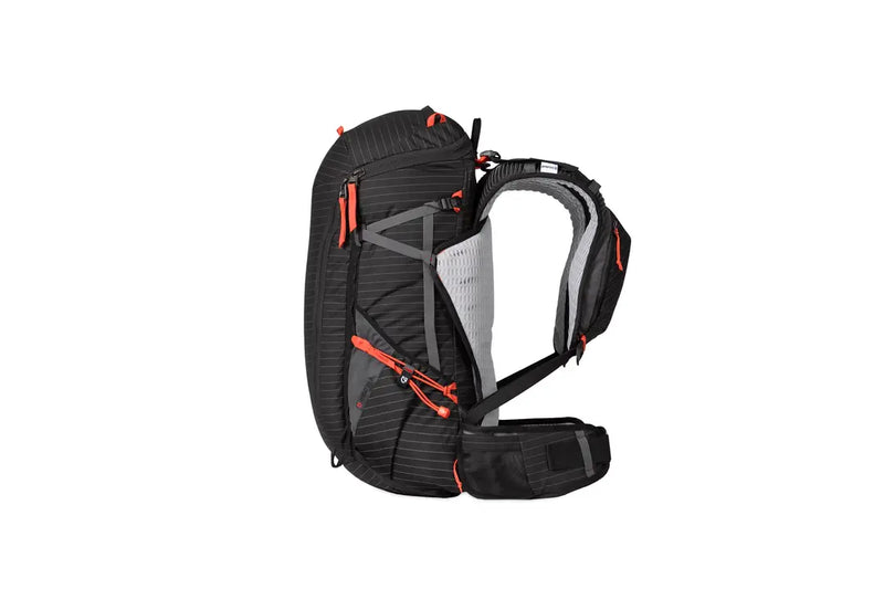 Persist™ Men's 30L Endless Promise® All-Adventure Backpack | Black