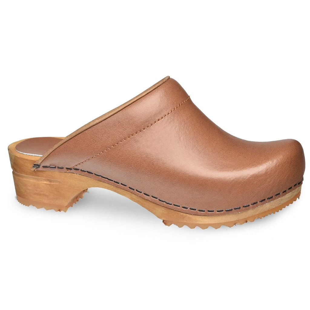 Women's Lotte Wood Clog — Kenco Outfitters