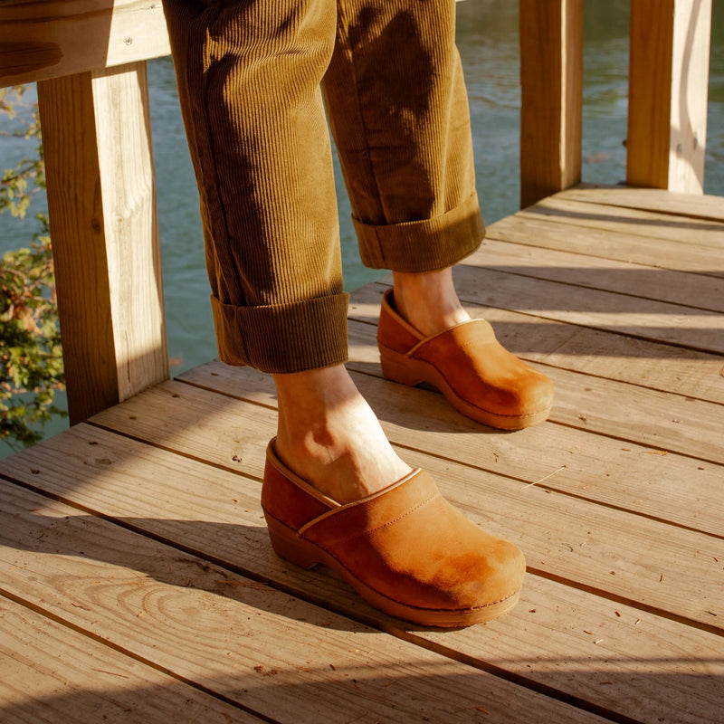 Women's Pro Smooth Oiled Leather Clog