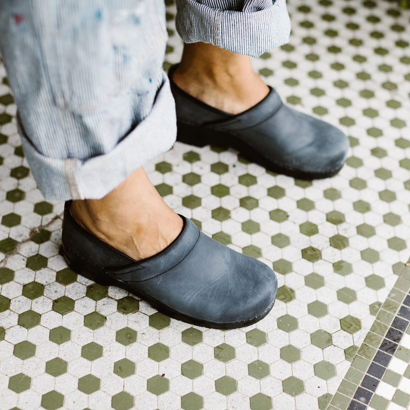 Women's Pro Smooth Oiled Leather Clog